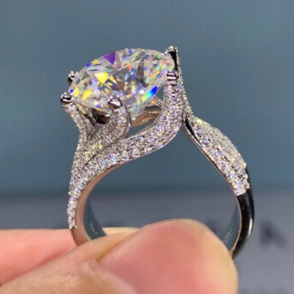 NEW 925 STERLING SILVER Diamond 💍 RING - Picture 2 of 4